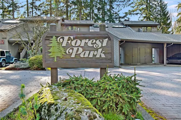 Lake Forest Park, WA 98155,19115 Ballinger WAY NE #204