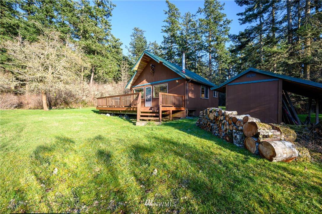 65 Center View DR, Decatur Island, WA 98221