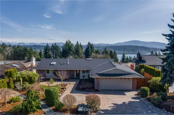 516 172nd PL NE, Bellevue, WA 98008