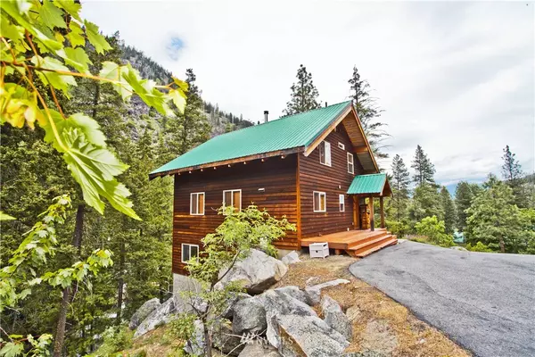 7031 Icicle RD, Leavenworth, WA 98826
