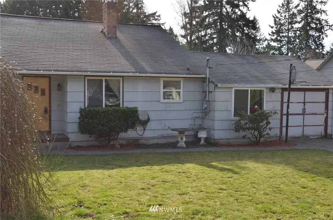 Shoreline, WA 98155,1565 NE 171st ST