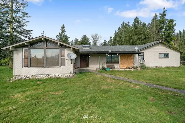 776 Jorgensen RD, Onalaska, WA 98570