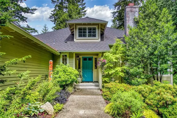 Bainbridge Island, WA 98110,8998 Fletcher Bay RD NE