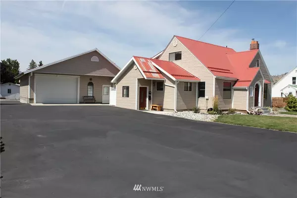 321 Tigner RD, Cashmere, WA 98815