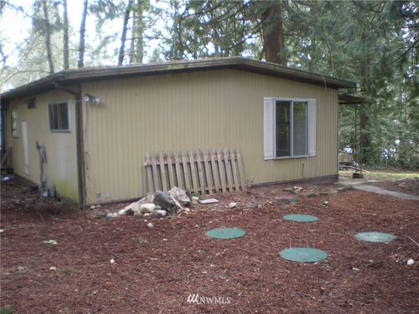 5622 Peninsula DR SE, Olympia, WA 98513