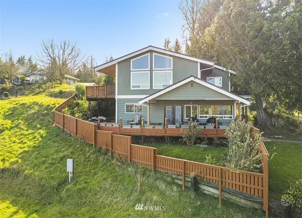 22509 Maple DR NW, Lakebay, WA 98349