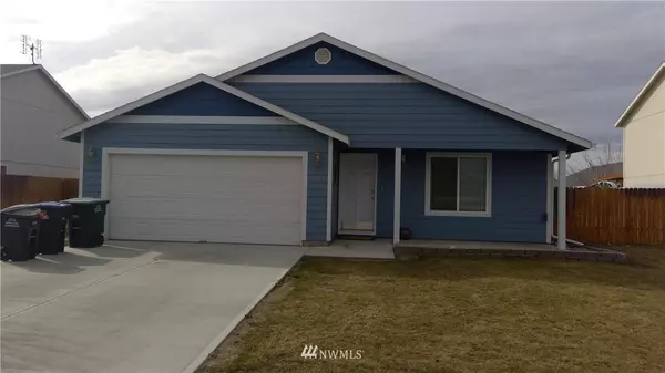 2012 S Allen AVE, Moses Lake, WA 98837