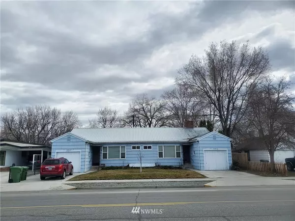 221 Main Street S, Omak, WA 98841
