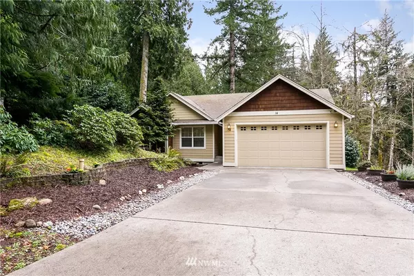 14 Little Strawberry LN, Bellingham, WA 98229