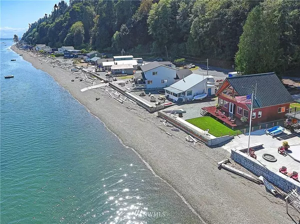 3085 Shoreline DR, Camano Island, WA 98282