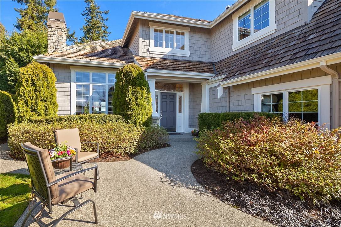 19836 NE 42nd ST, Sammamish, WA 98074