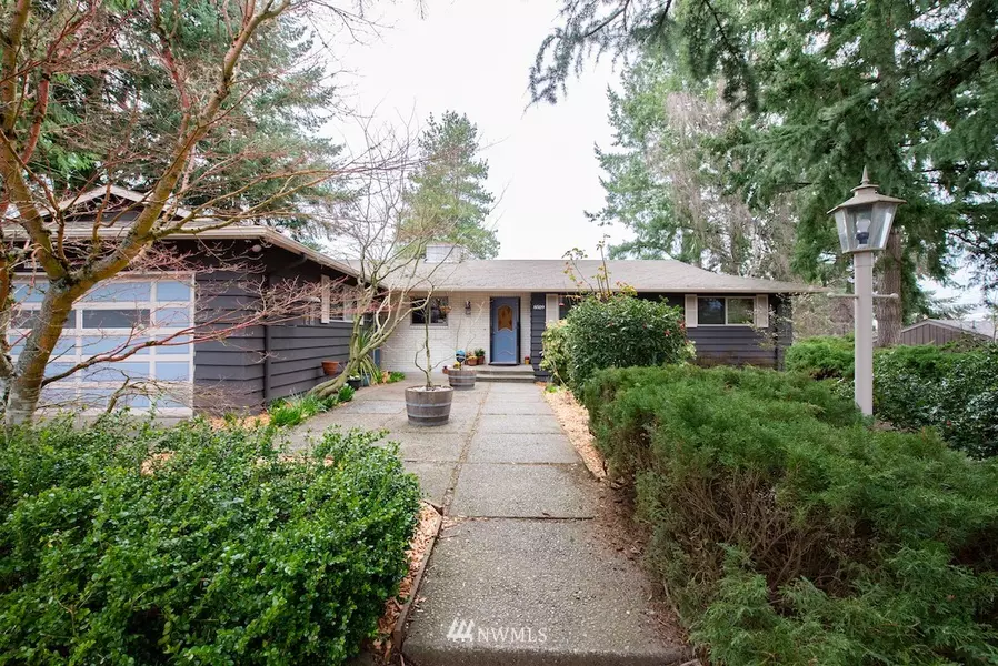8509 43rd ST W, University Place, WA 98466