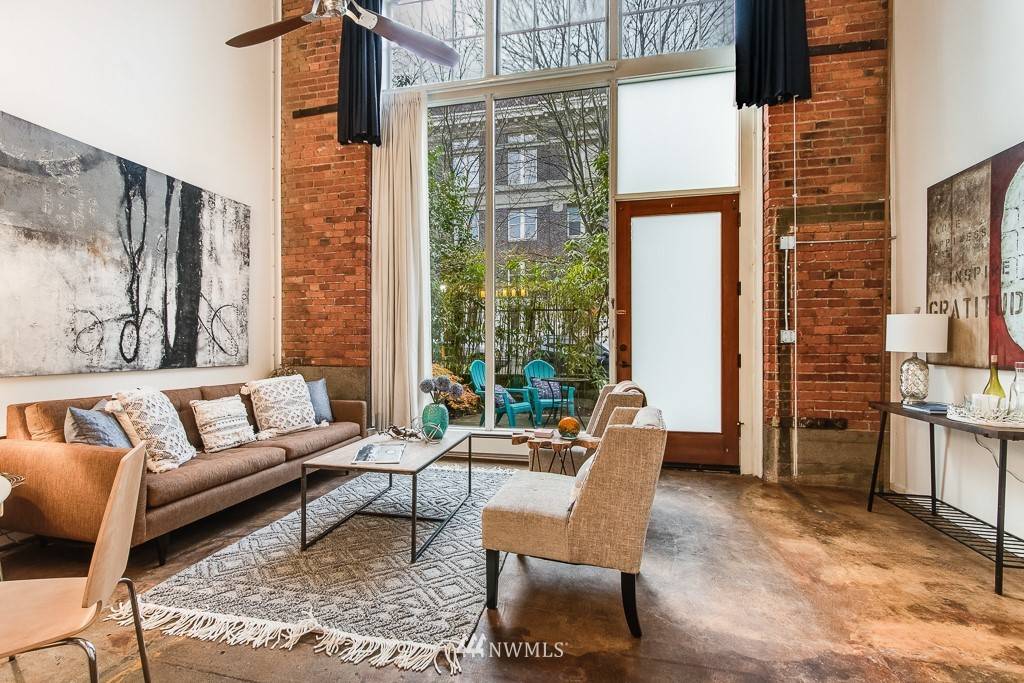 1406 Harvard AVE #1, Seattle, WA 98122