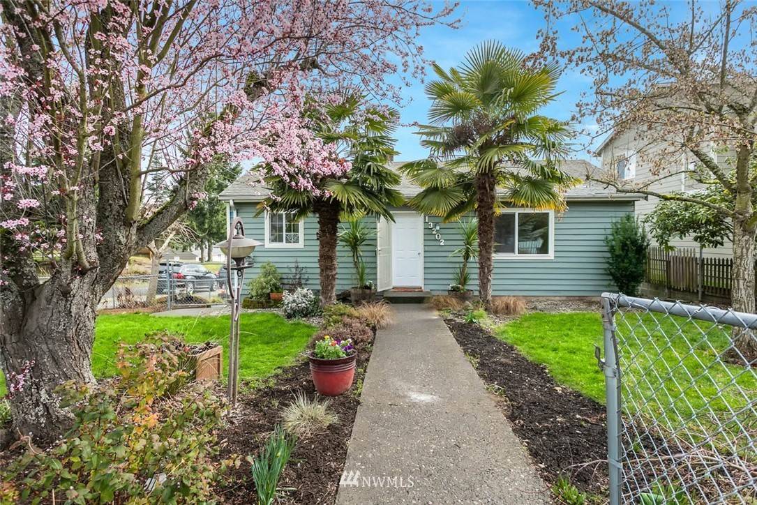 Burien, WA 98168,13202 2nd AVE S