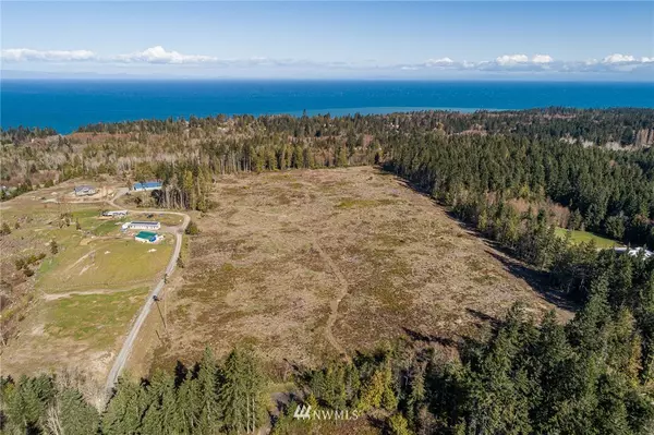 1006 Lemmon RD, Port Angeles, WA 98362