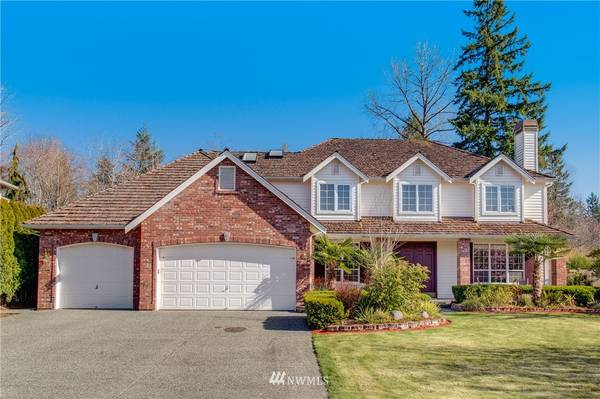 2036 266th PL SE, Sammamish, WA 98075