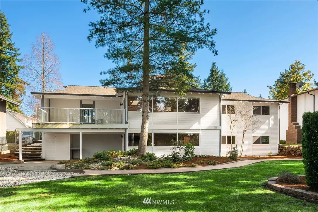 Bellevue, WA 98006,5101 125th AVE SE
