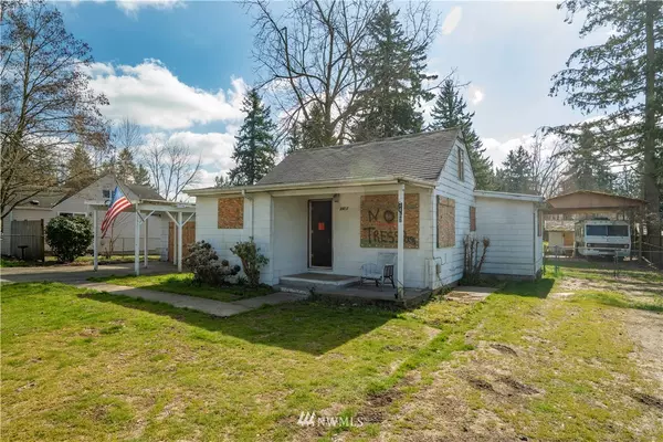 2412 84th ST E, Tacoma, WA 98445