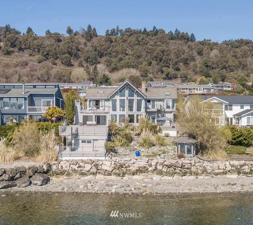 25866 Gold Beach DR SW, Vashon, WA 98070