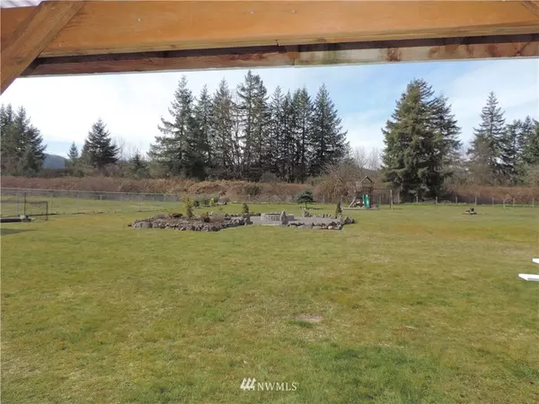 Oakville, WA 98568,10 Shorthorn LN