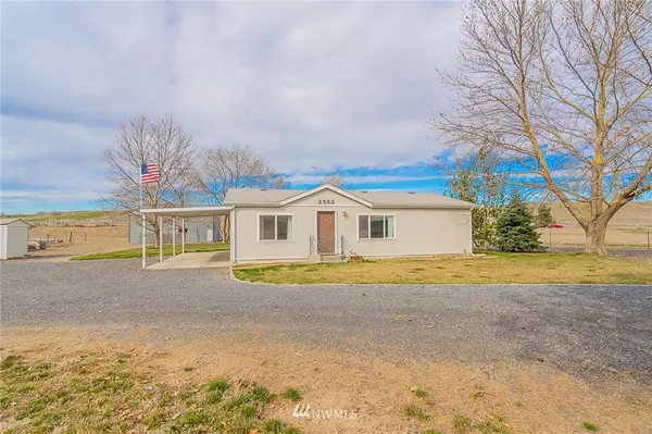 2552 Road E NE, Moses Lake, WA 98837