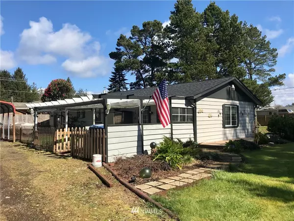 688 S Melbourne ST, Westport, WA 98595