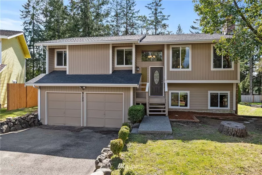 9125 Baird CT NW, Bremerton, WA 98311