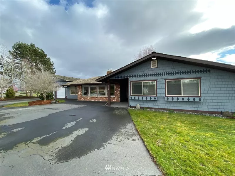 5304 Nootka LOOP, Blaine, WA 98230