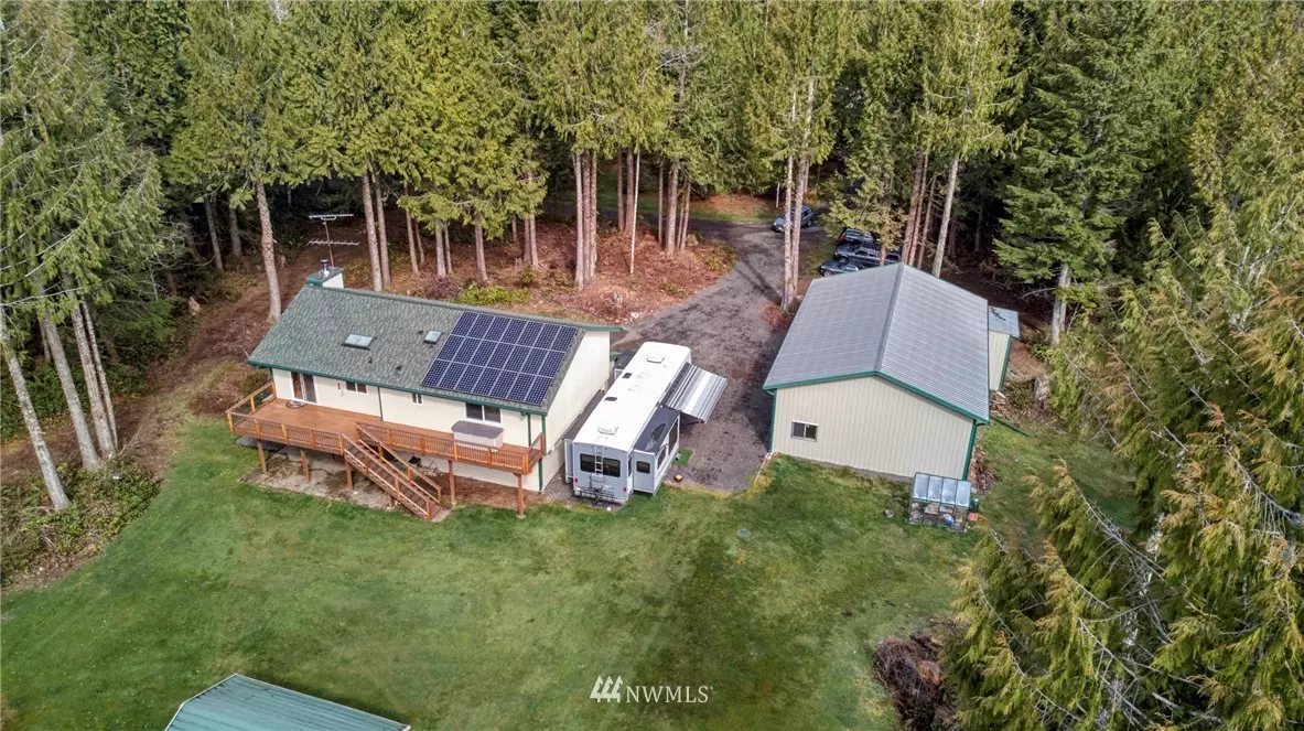 Seabeck, WA 98380,668 Peter Hagen RD W