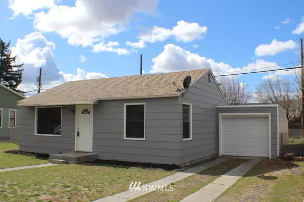 Ephrata, WA 98823,29 E ST NE