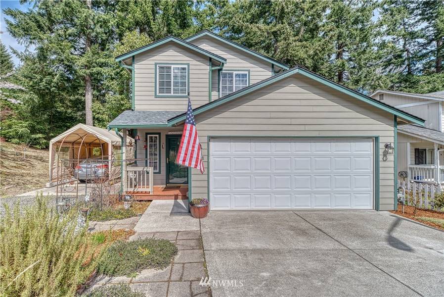 398 NW Grandstand ST, Bremerton, WA 98311