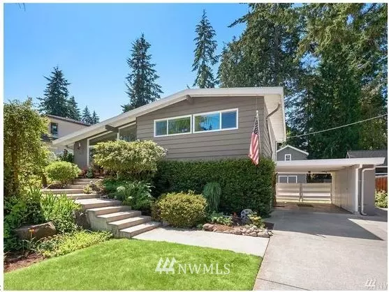 14239 SE Eastgate DR, Bellevue, WA 98006