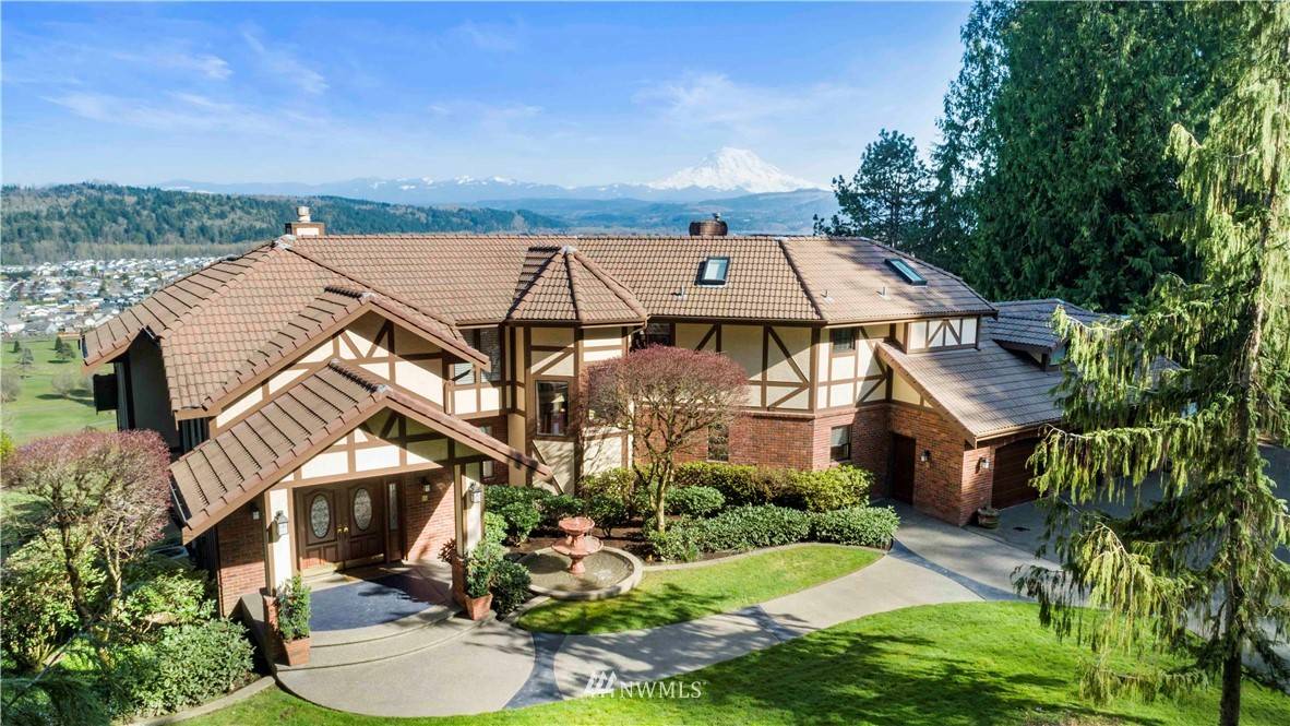 15717 138th AVE E, Puyallup, WA 98374
