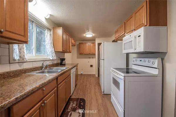 Lakewood, WA 98499,12325 Beverly CT SW #6-D