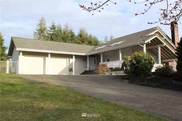 Hoquiam, WA 98550,70 Westview DR