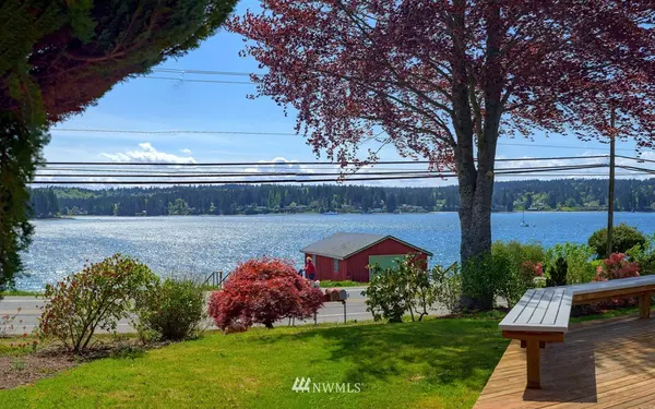 17286 Lemolo Shore DR NE, Poulsbo, WA 98370