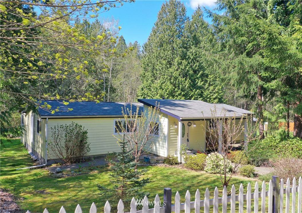 9459 Lawrence DR SE, Port Orchard, WA 98367