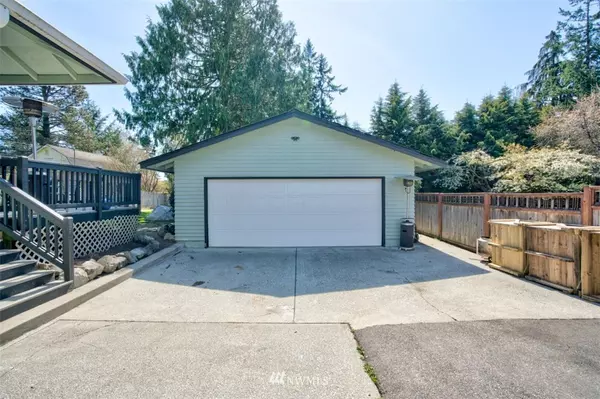 Lake Stevens, WA 98258,10930 18th ST SE