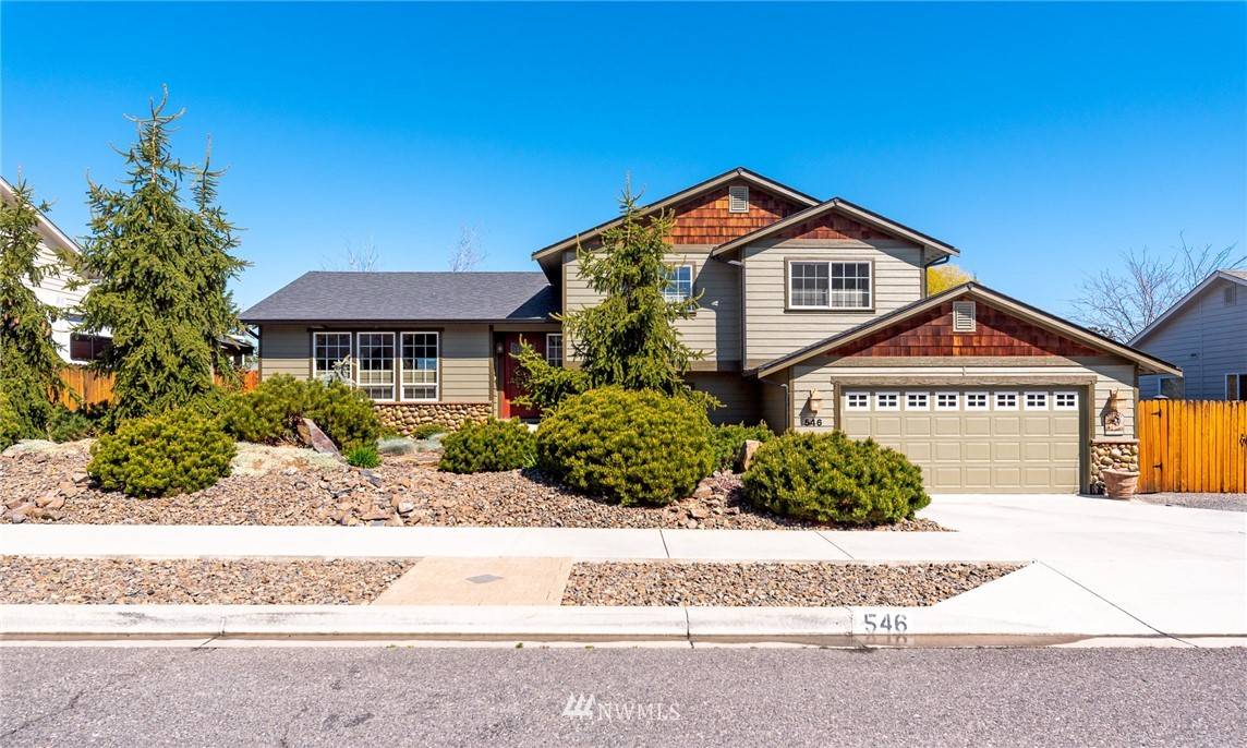 546 Saddle Rock LOOP, Wenatchee, WA 98801