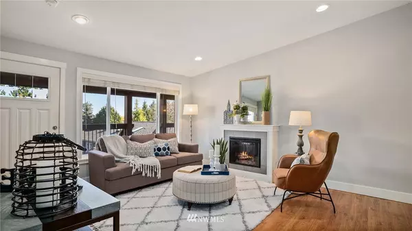 21305 48th AVE W #B209, Mountlake Terrace, WA 98043
