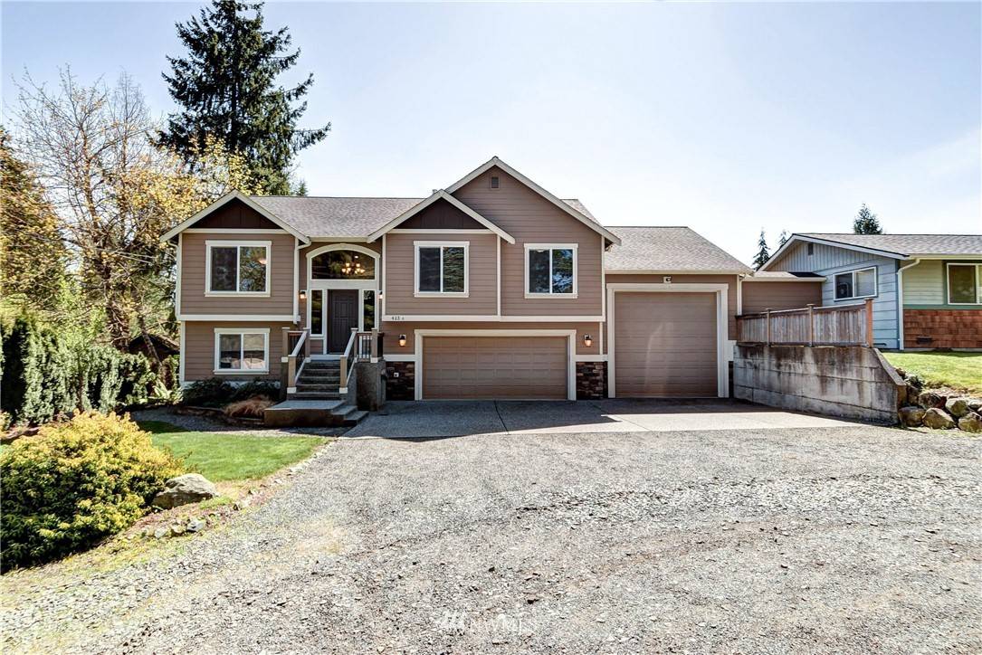 423 Rhodora Heights Rd #A, Lake Stevens, WA 98258