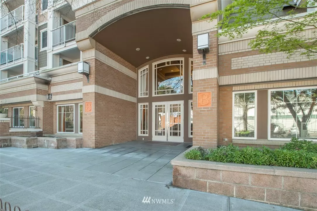 Seattle, WA 98107,1545 NW 57th ST #331