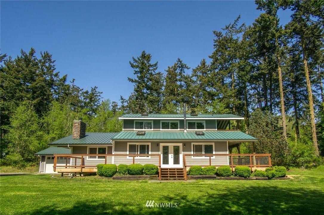 576 Lucky Dog LN, Coupeville, WA 98239
