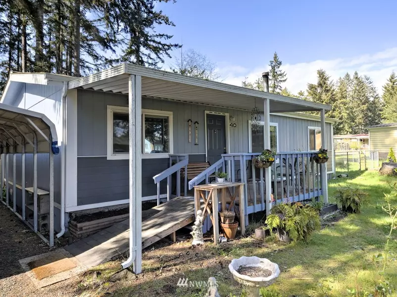 40 E Hickory CT, Shelton, WA 98584