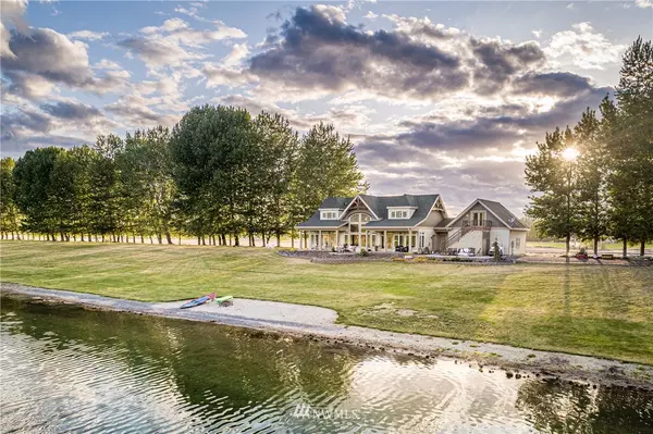 17704 W Baseline 2 Rd NW, Quincy, WA 98848