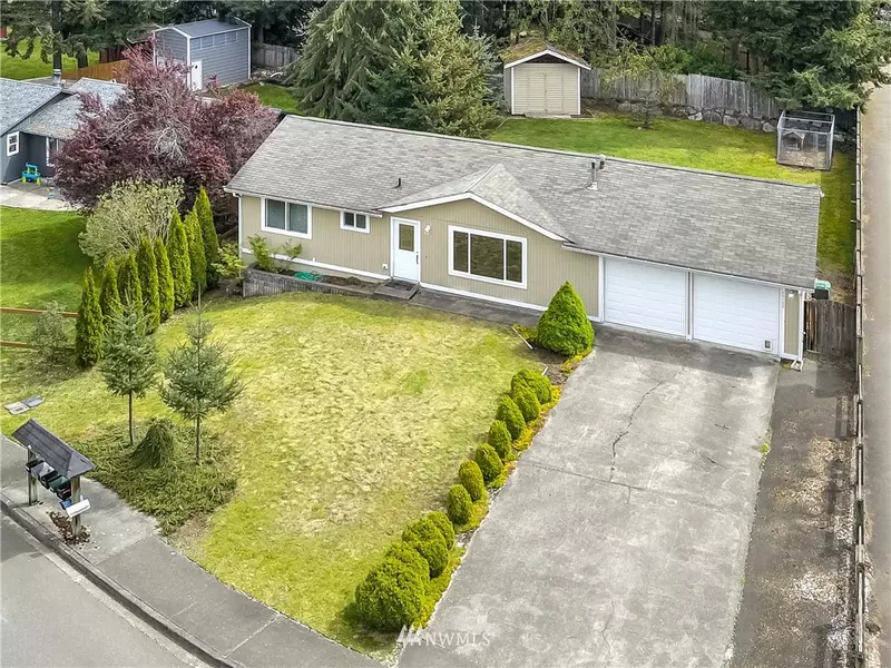 26722 232nd AVE SE, Maple Valley, WA 98038