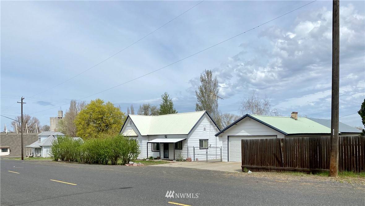 203 S 2nd, Almira, WA 99103