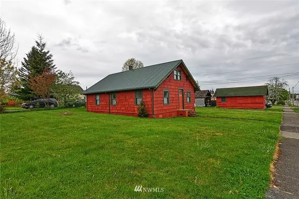818 S stilliguamish, Arlington, WA 98223