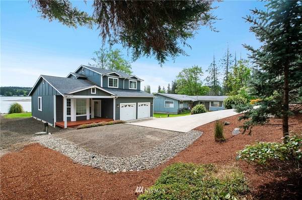 7490 E Grapeview Loop RD, Allyn, WA 98524