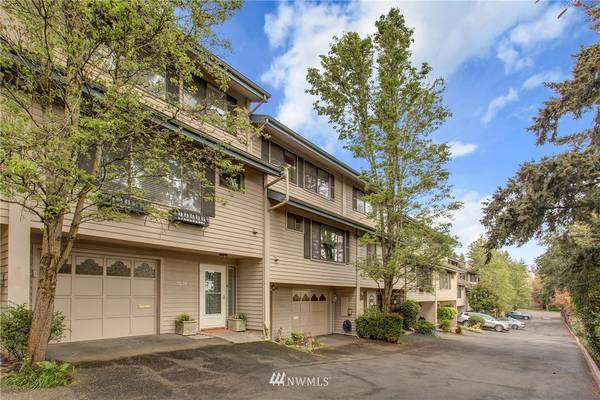 7639 SE 29th ST, Mercer Island, WA 98040